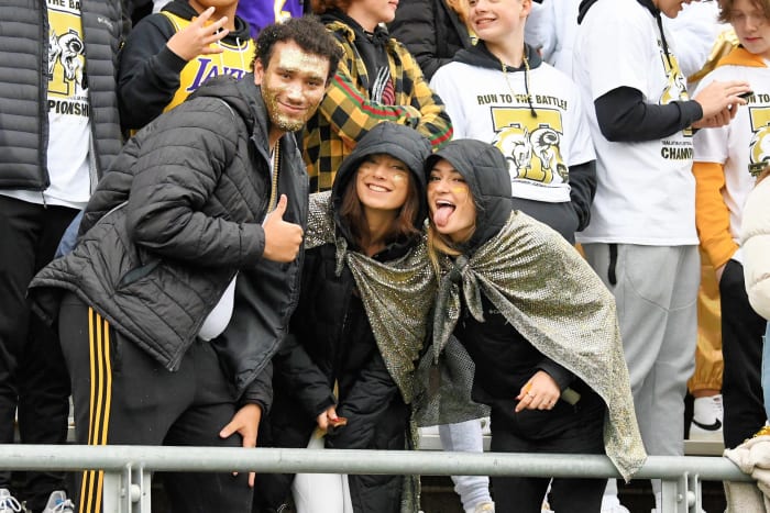 Tualatin.Central-Catholic.6A-football-final.Leon-Neuschwander.77